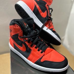 AIR JORDAN 1 RETRO HIGH "MAX ORANGE" - BLACK/MAX ORANGE-WHITE 344613 061
